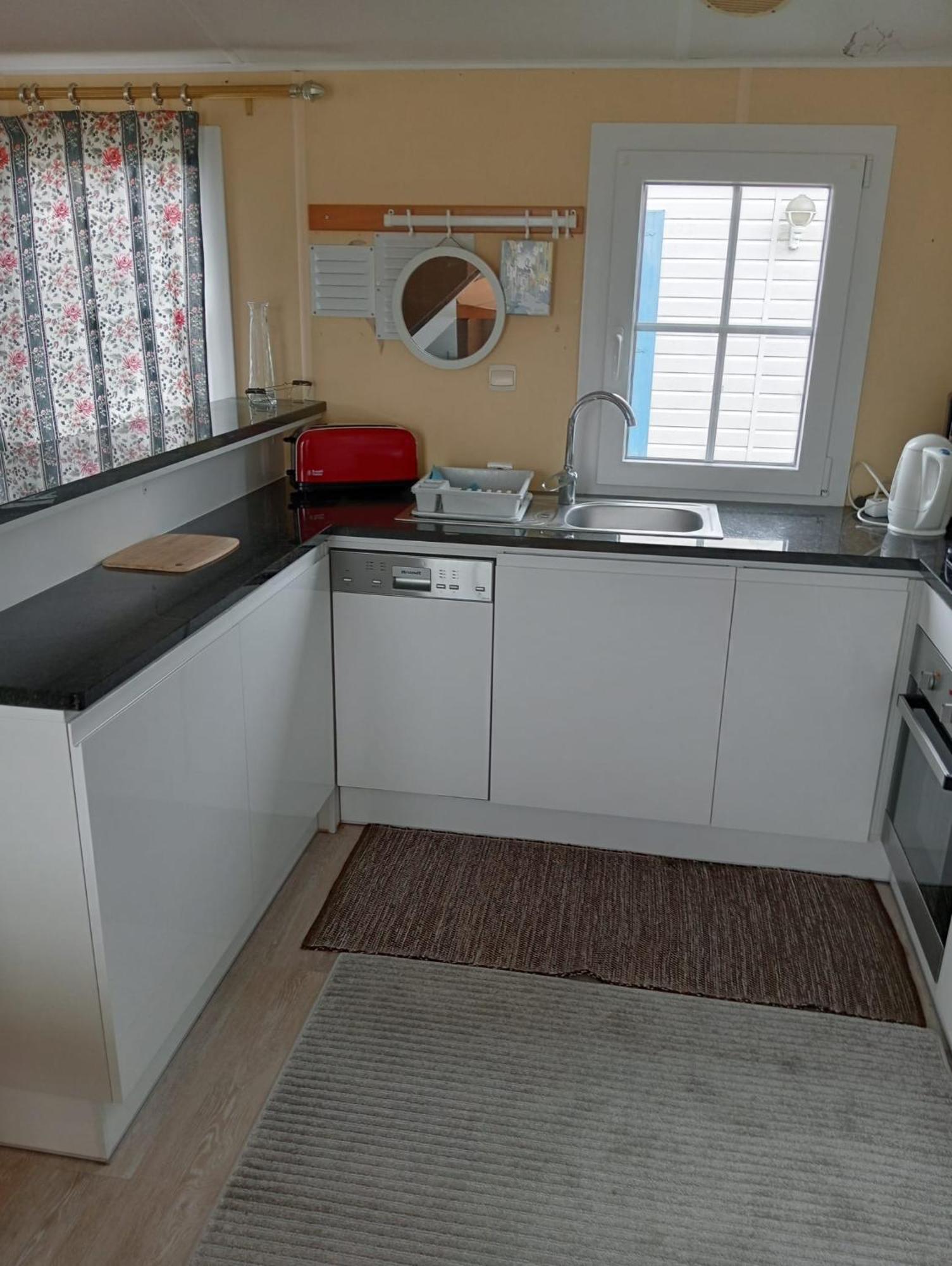 Bungalow Au Bord De La Piscine 4 Pers 5A Burinhosa エクステリア 写真